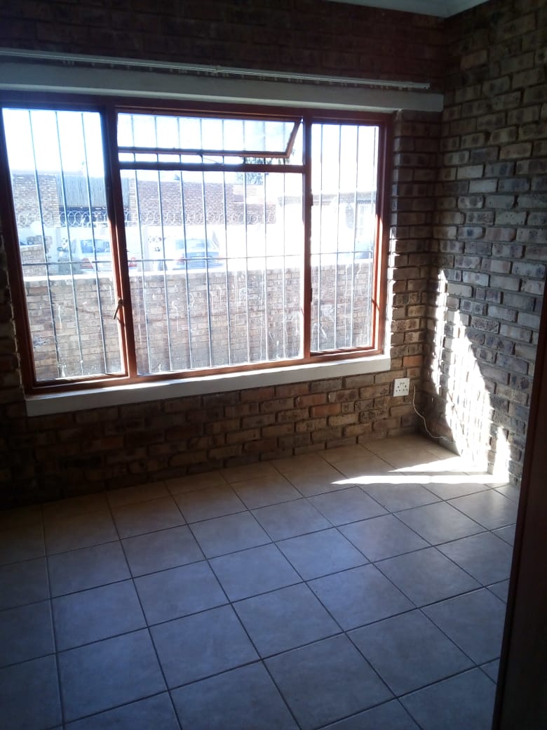 18 Bedroom Property for Sale in Oudorp North West